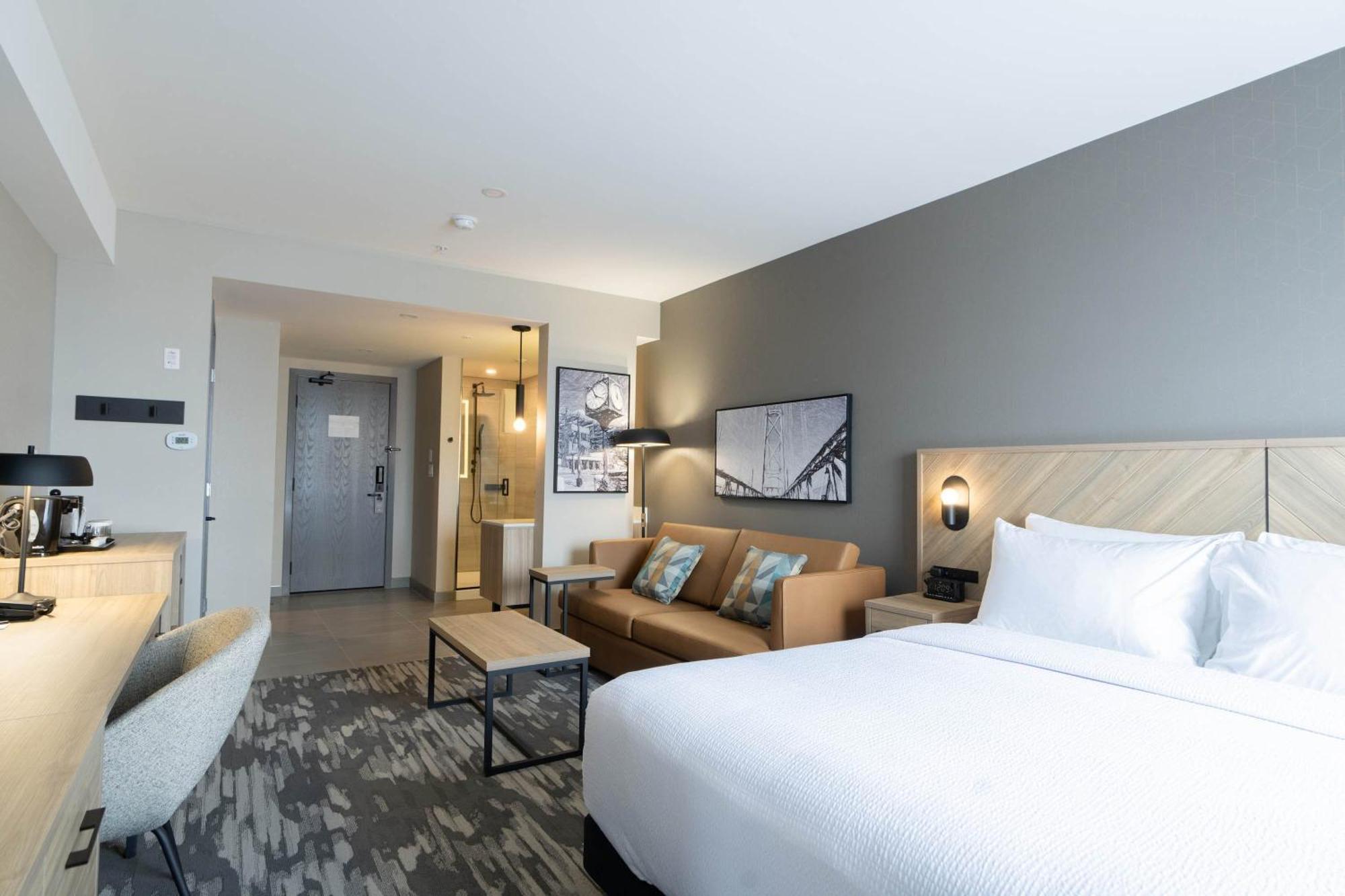 Sandman Signature Winnipeg Airport Hotel & Suites Екстер'єр фото